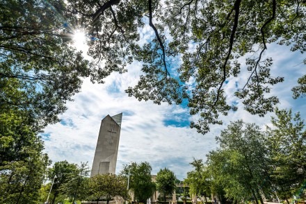 University Community Mourns the Death of Pope Francis